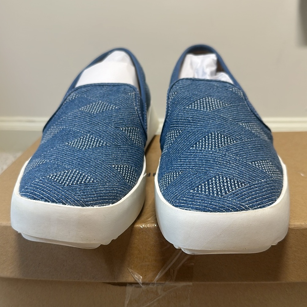 NWT LUCKY BRAND Gimmony size 9